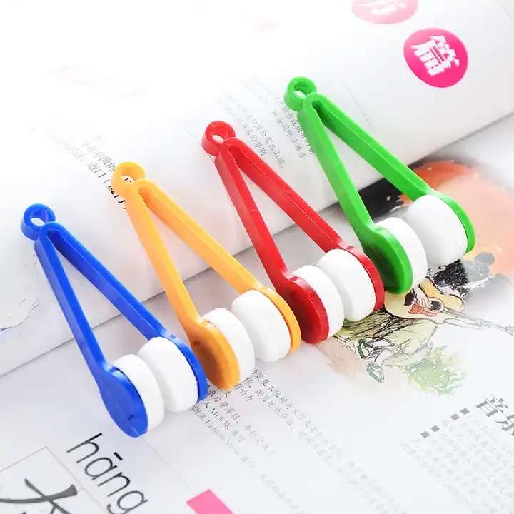 Multifunctional Portable Super Soft Glasses Cleaner - Image 4