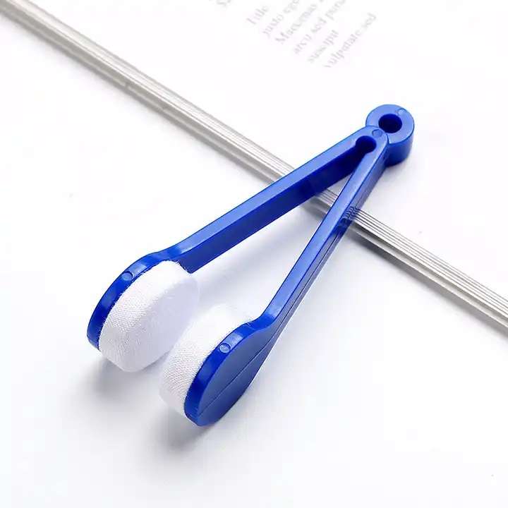 Multifunctional Portable Super Soft Glasses Cleaner - Image 6