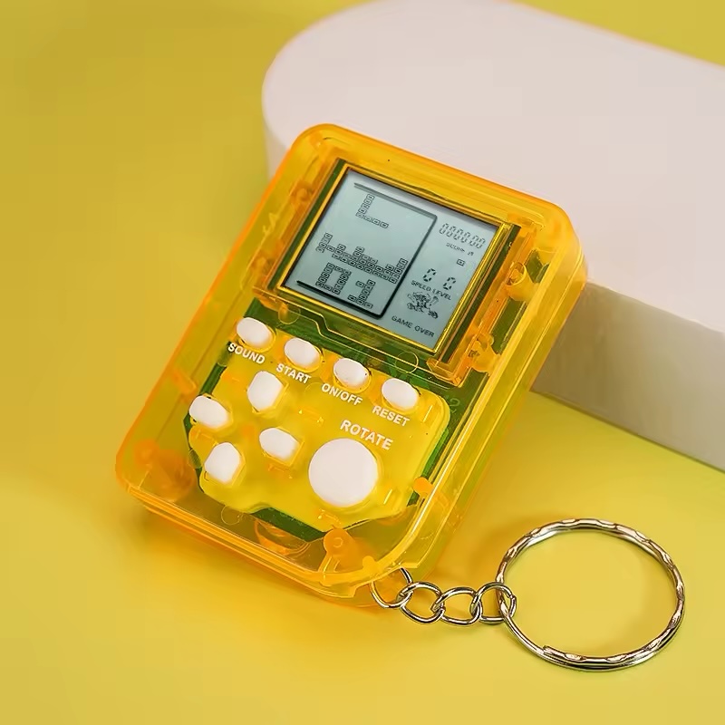 Pocket Mini Classic Game Machine Keychain Children's - Image 4